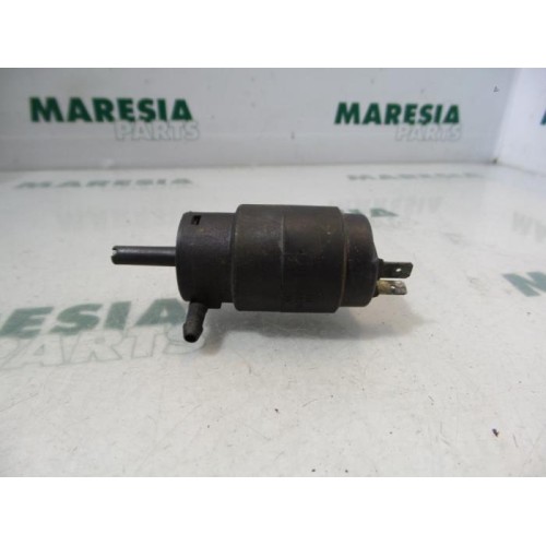 Lancia - Lybra - Pompe lave-glace avant