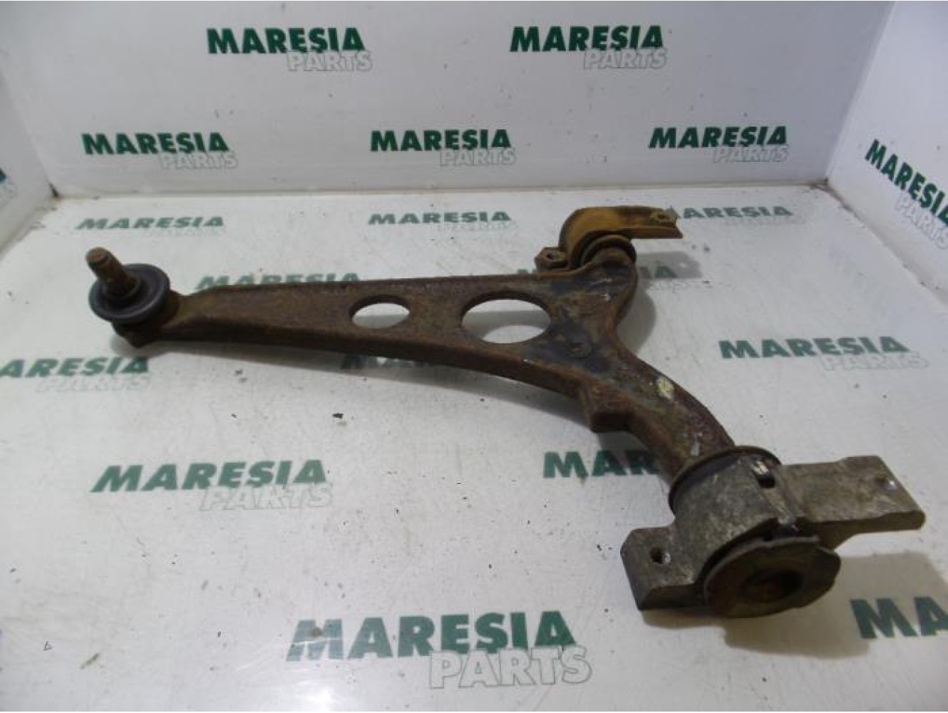Lancia - Lybra - Querlenker unten links vorne