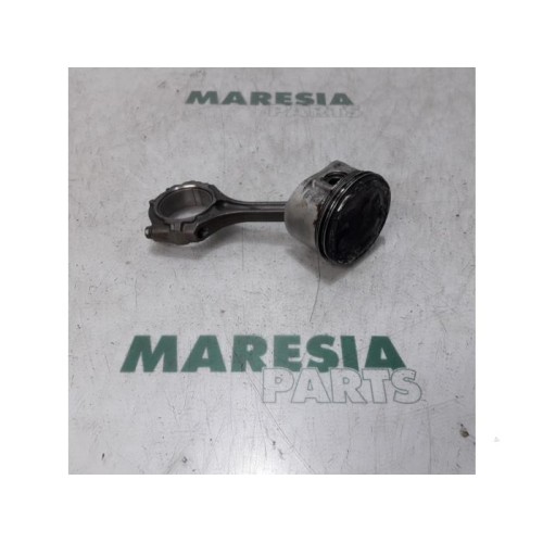 Renault - Espace - Piston