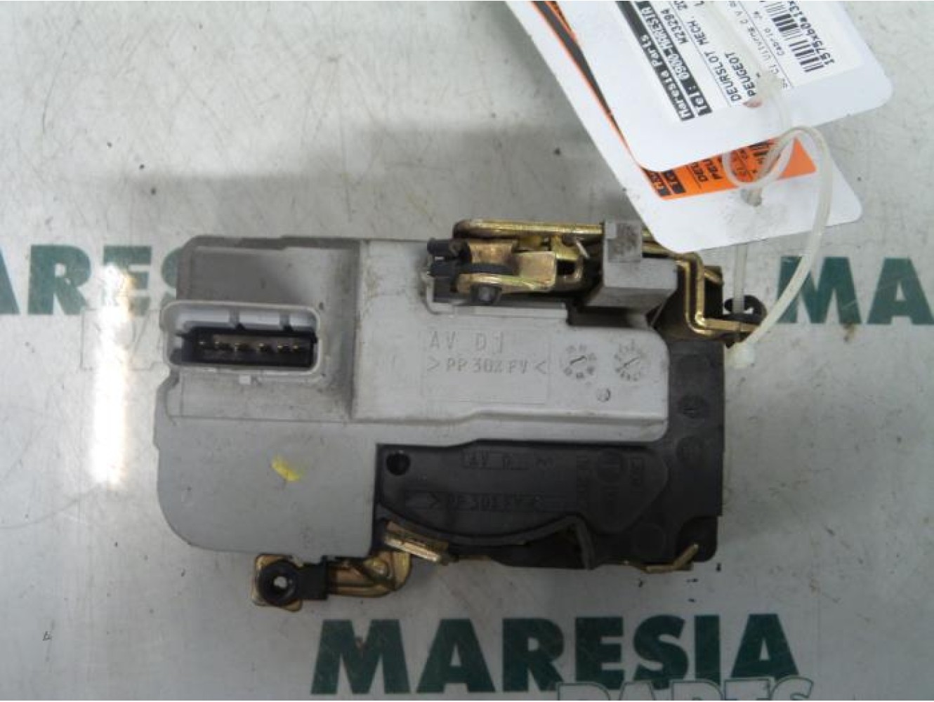 Peugeot - 206 - Door lock mechanism 2-door, right