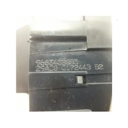 Peugeot - 308 - Tailgate lock mechanism