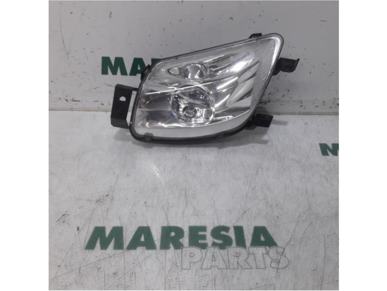 Peugeot - 308 - Fog light, front right