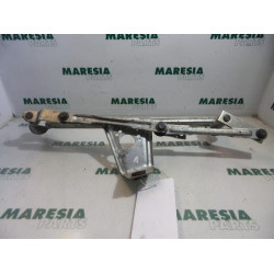 Peugeot - 206 - Wiper mechanism