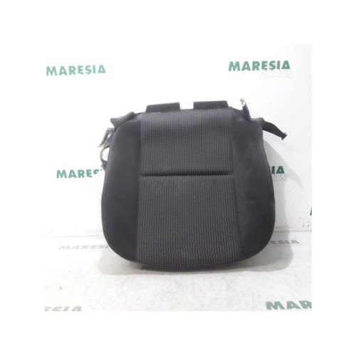 Peugeot - 207 - Sitz Verkleidung links