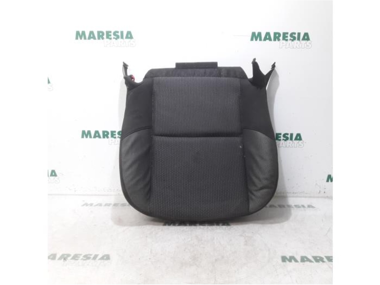 Peugeot - 207 - Stoel Bekleding links