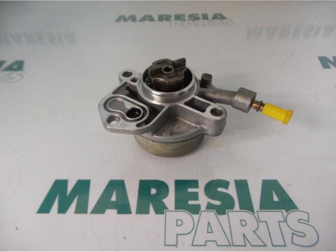Peugeot - 607 - Vacuum pump (diesel)