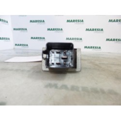 Renault - Megane Scenic - Glow plug relay