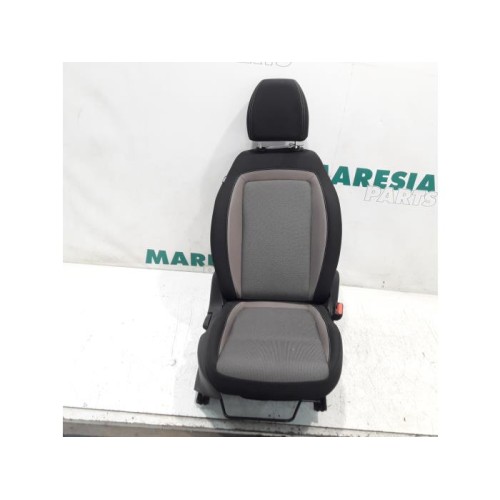 Fiat - Tipo - Seat, right