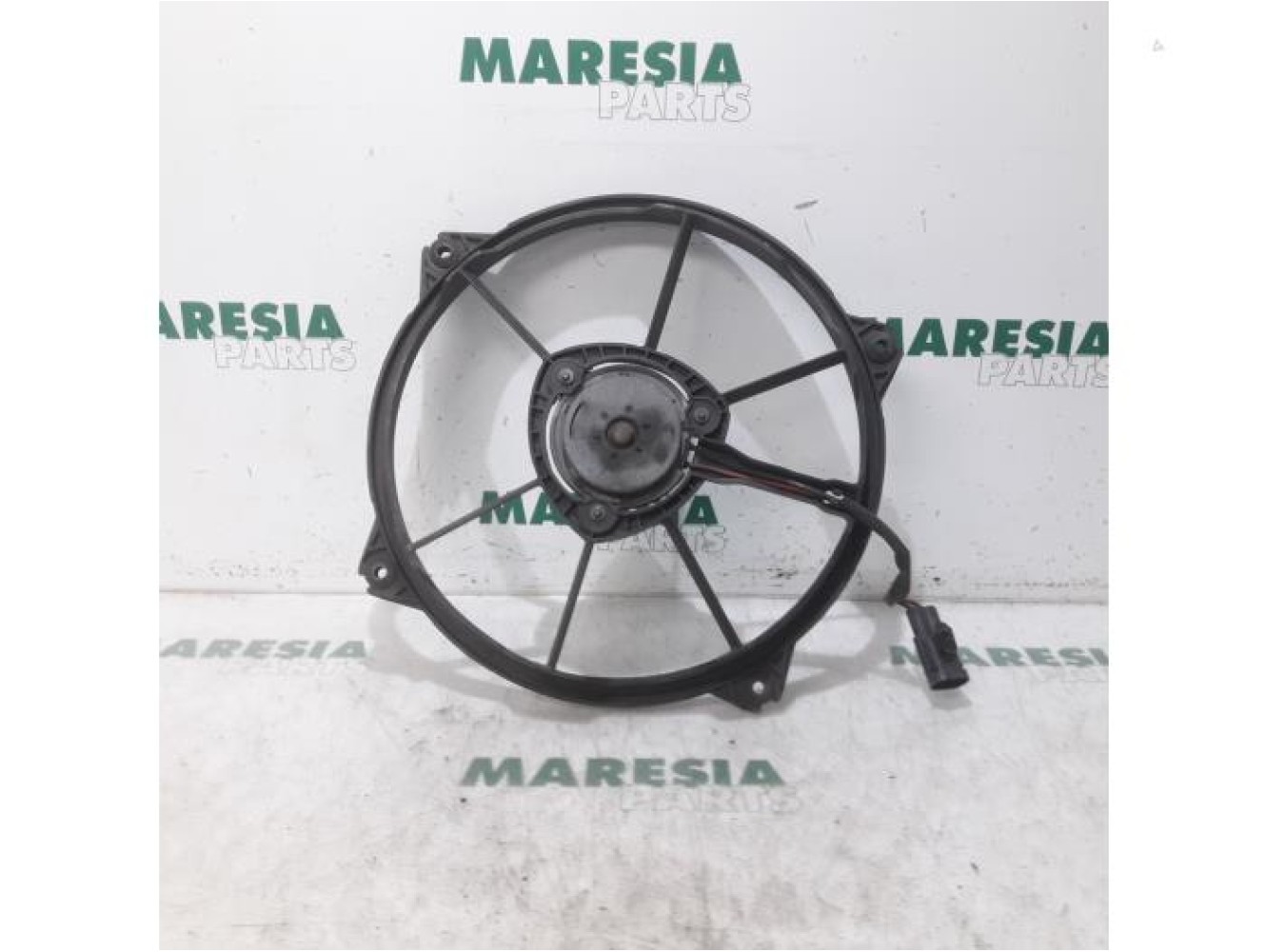 Citroen - C4 Grand Picasso - Fan motor