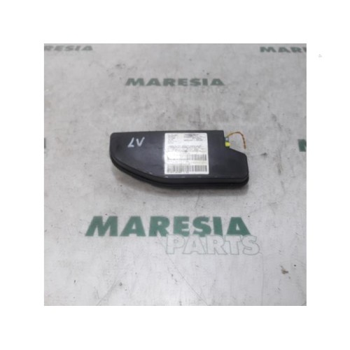 Citroen - C4 Grand Picasso - Seat airbag (seat)