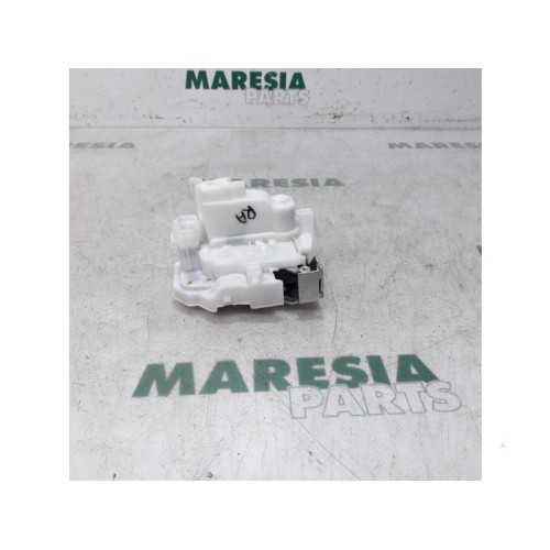 Fiat - Tipo - Rear door mechanism 4-door, right