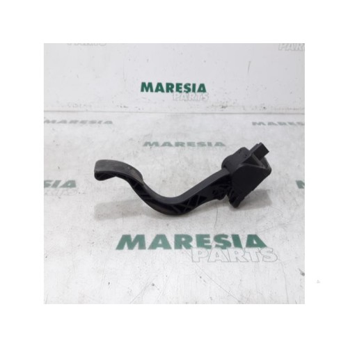 Citroen - C4 Grand Picasso - Gaspedalposition Sensor