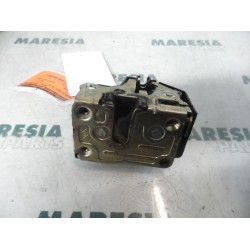 Renault - Megane Scenic - Front door lock mechanism 4-door, right