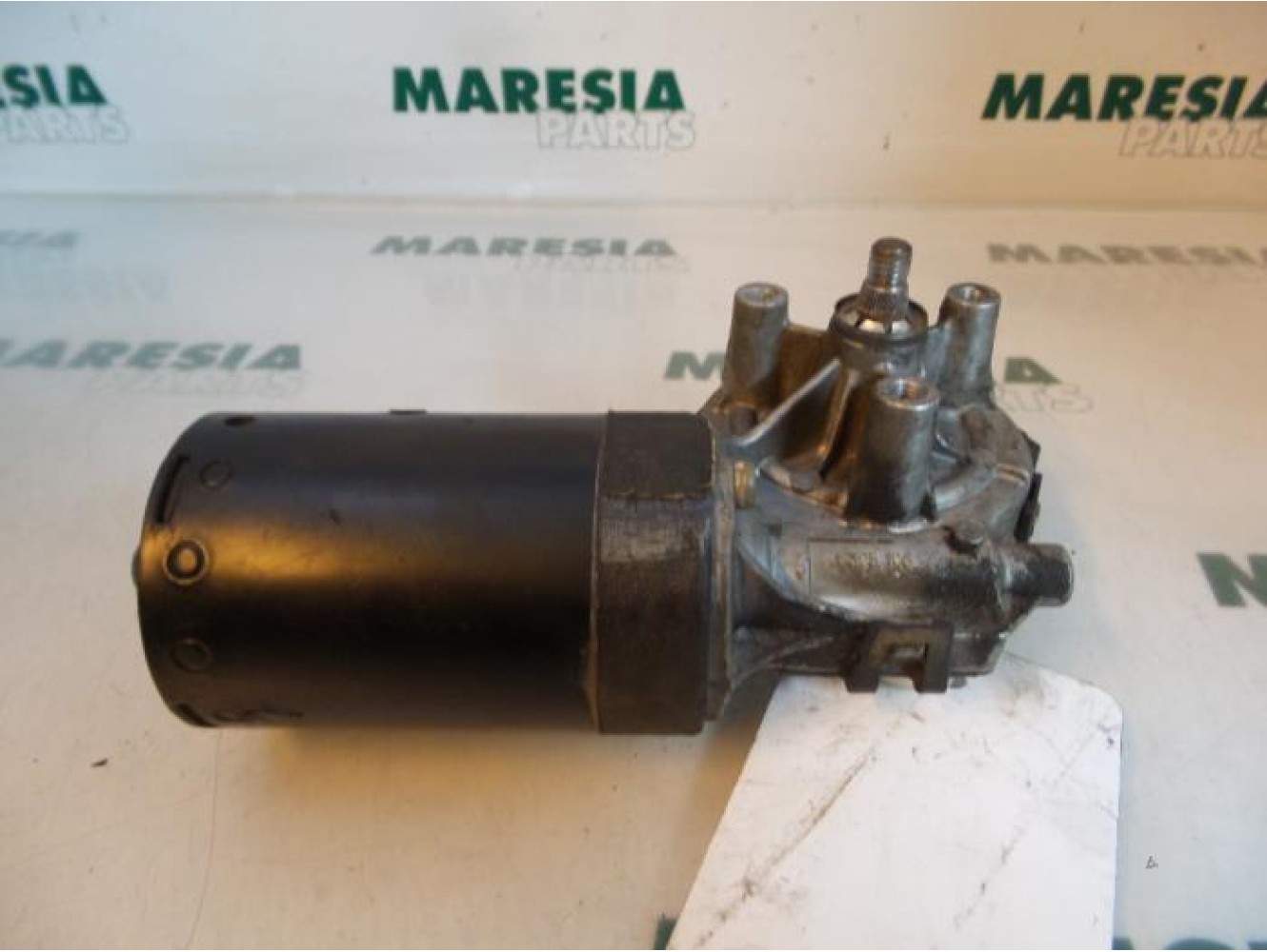 Peugeot - 206 - Front wiper motor