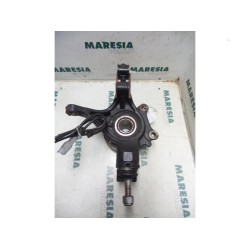 Citroen - C4 - Fusee links-voor