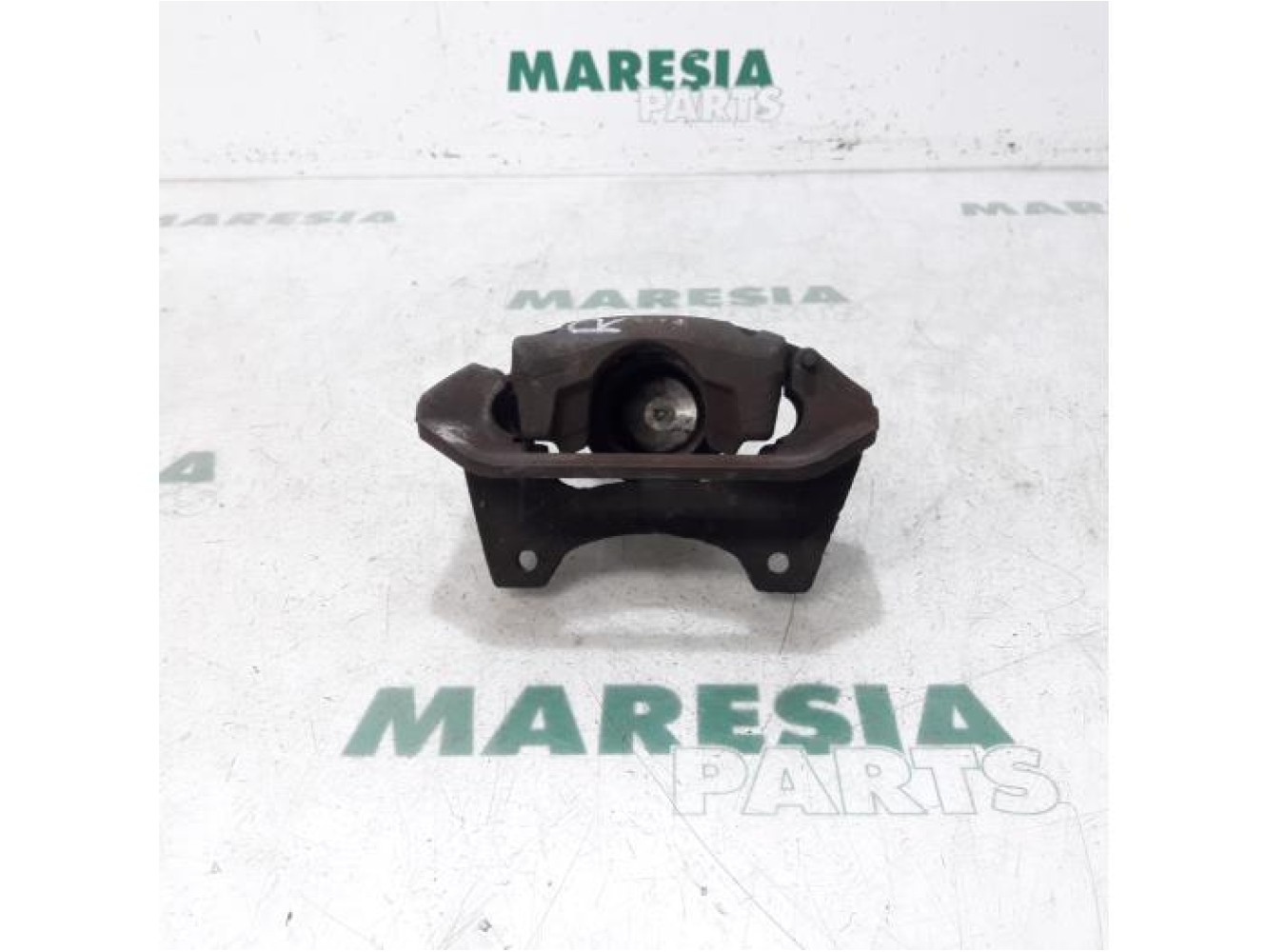 Fiat - Panda - Front brake calliper, right