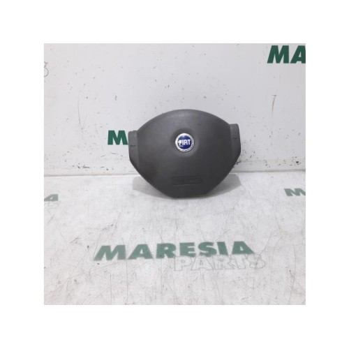Fiat - Panda - Left airbag (steering wheel)
