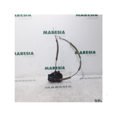 Renault - Koleos - Rear door lock mechanism 4-door, left