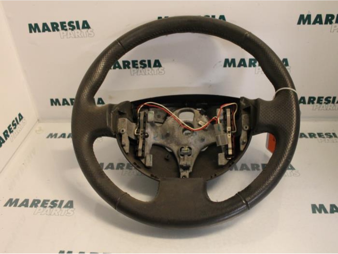 Renault - Megane - Steering wheel