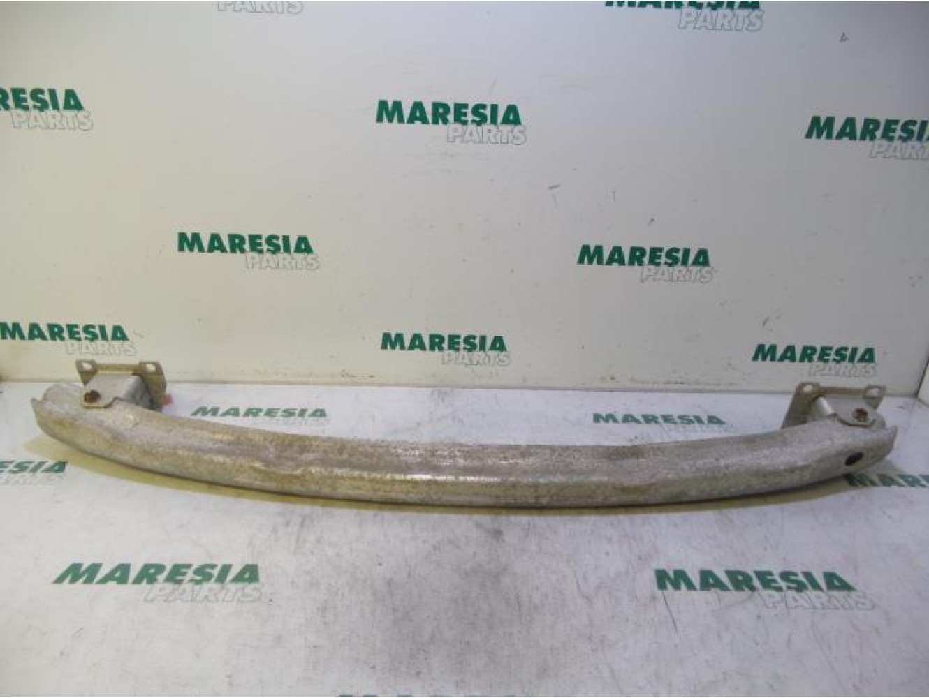 Renault - Megane - Rear bumper frame