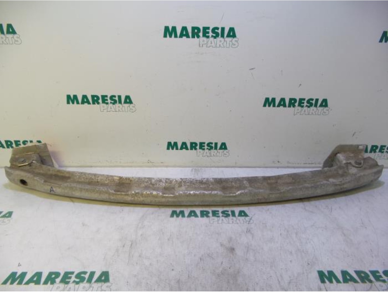 Renault - Megane - Rear bumper frame