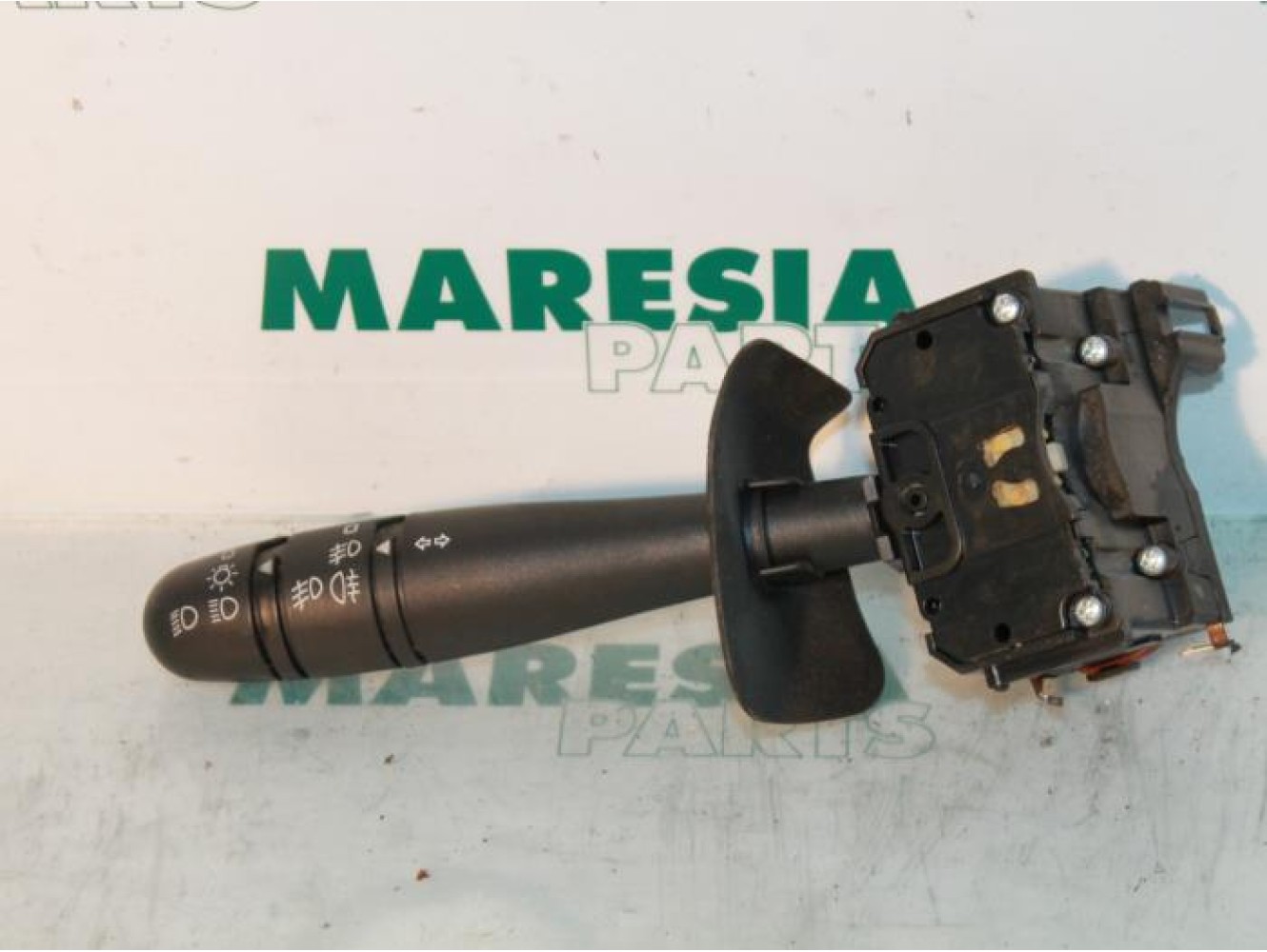 Renault - Megane Scenic - Indicator switch