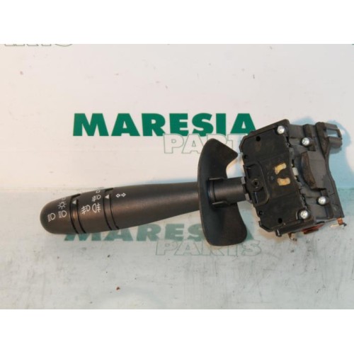 Renault - Megane Scenic - Indicator switch