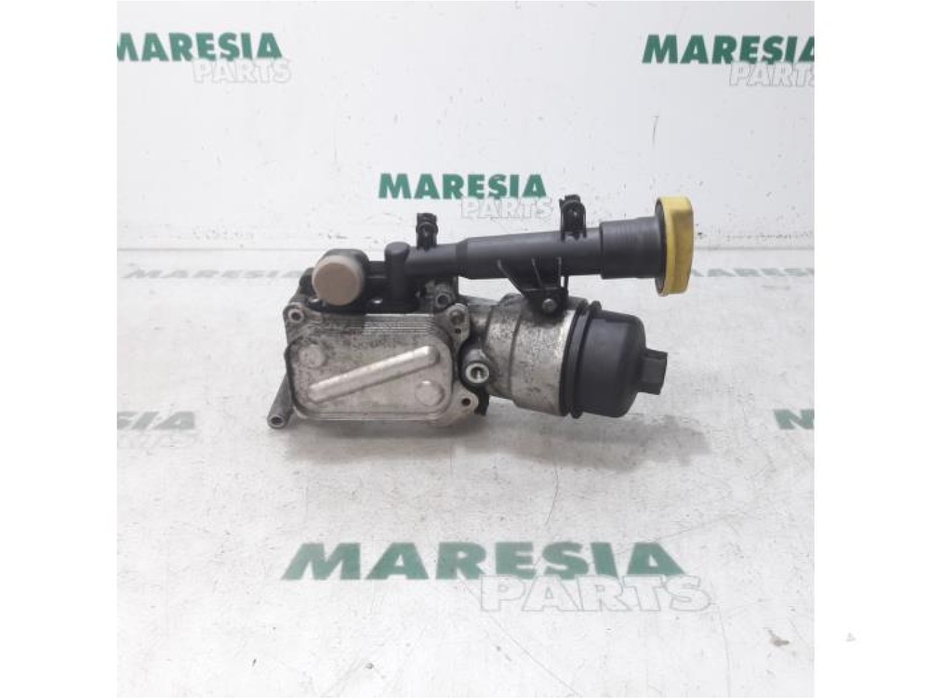 Fiat - 500 - Oil filter holder