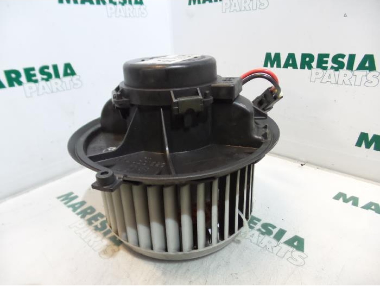 Alfa Romeo - 147 - Heating and ventilation fan motor