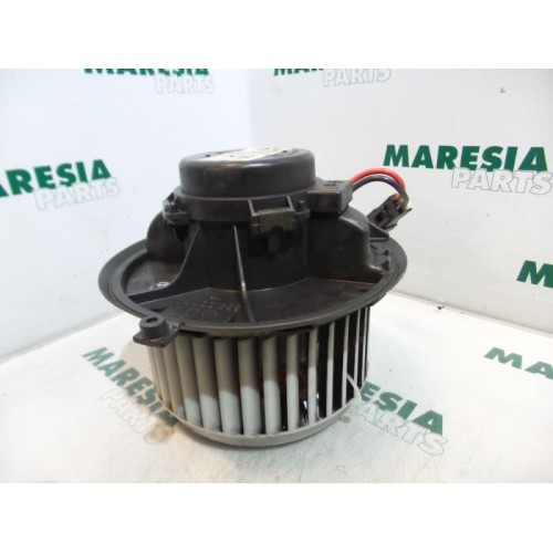Alfa Romeo - 147 - Heating and ventilation fan motor