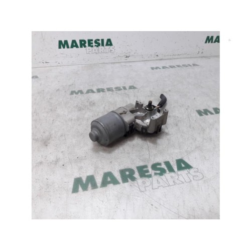 Alfa Romeo - 159 - Front wiper motor