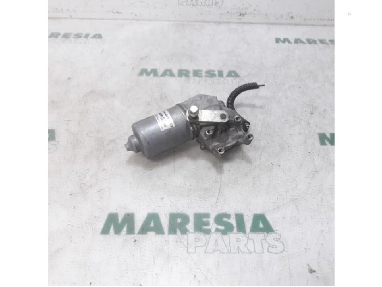 Fiat - Punto - Front wiper motor