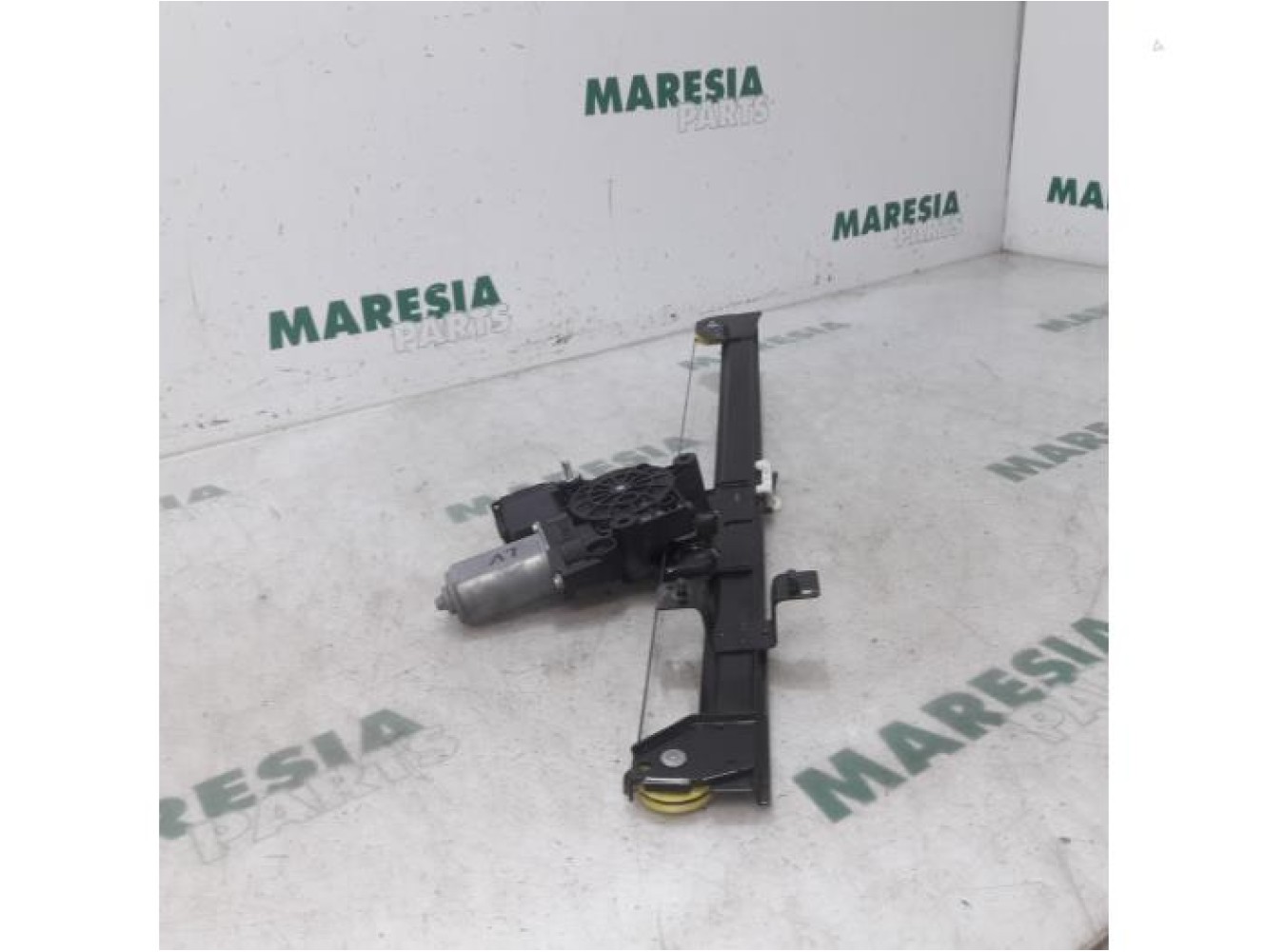 Fiat - Ducato - Window mechanism 2-door, front left