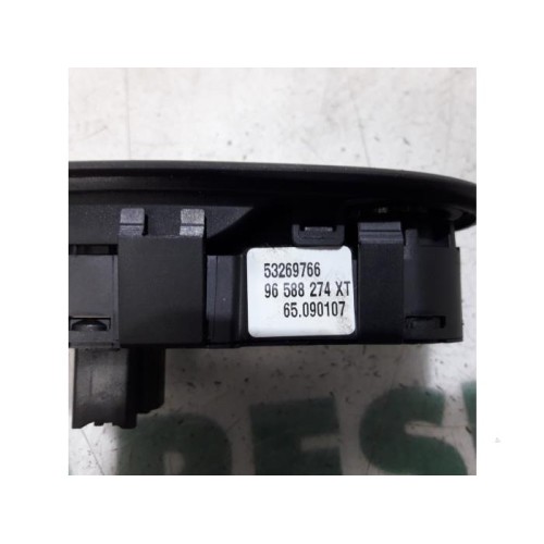 Peugeot - 407 - Multi-functional window switch