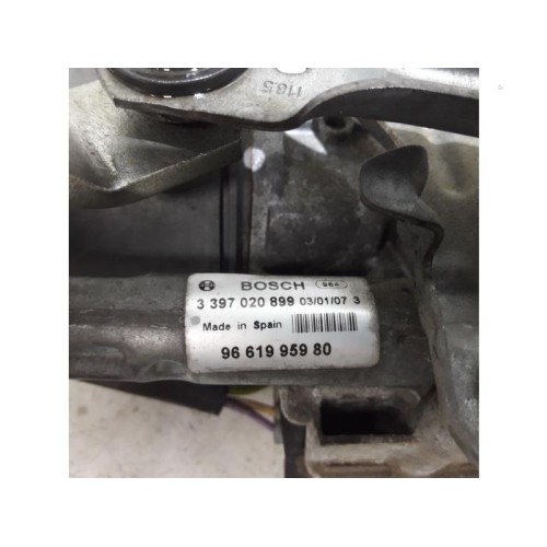 Peugeot - 407 - Scheibenwischermotor vorne