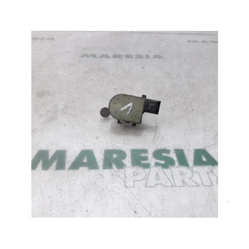 Peugeot - 407 - Headlight motor