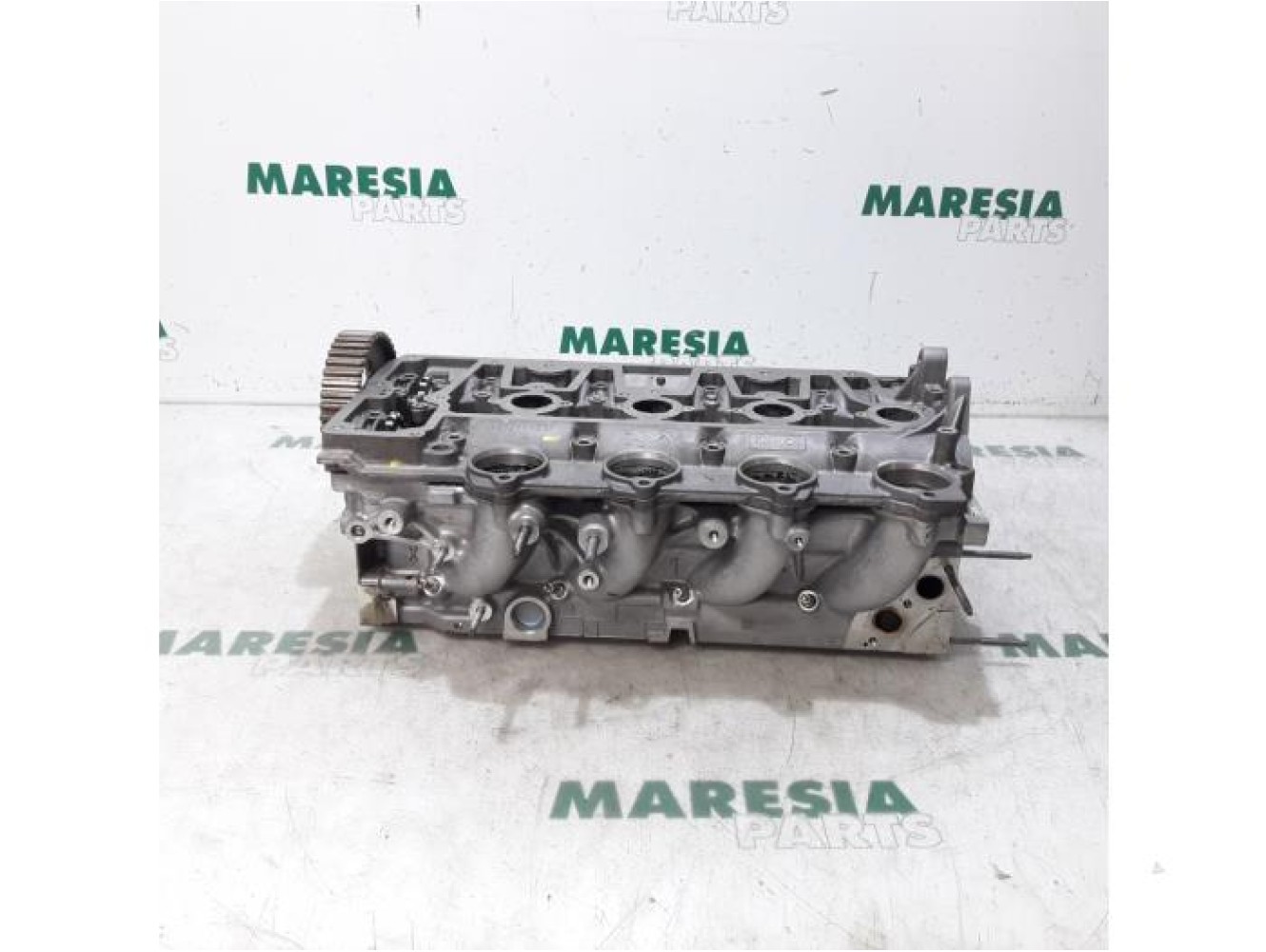 Citroen - C5 - Cylinder head