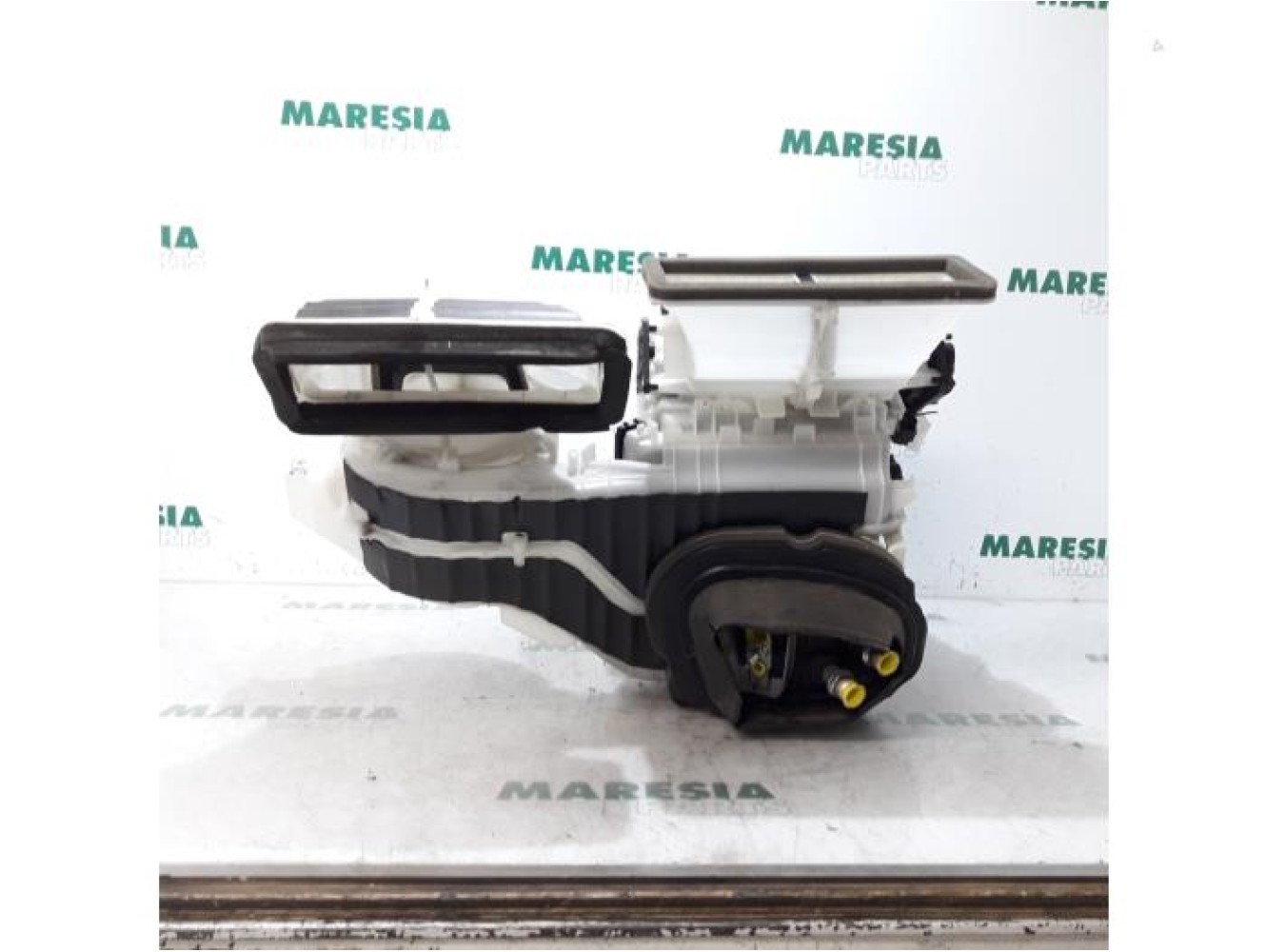 Fiat - Punto - Heater housing