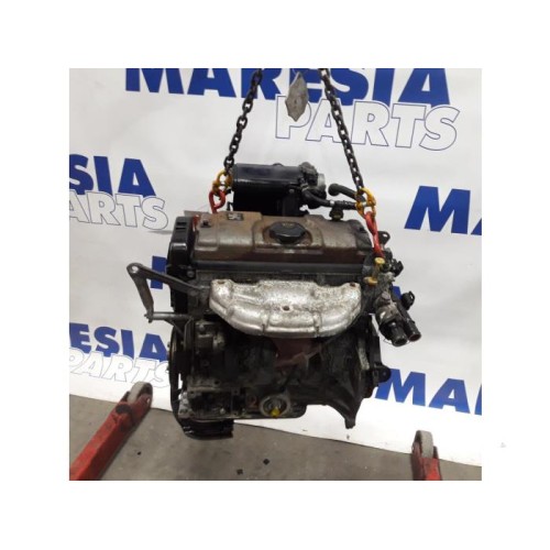 Peugeot - 206 - Engine