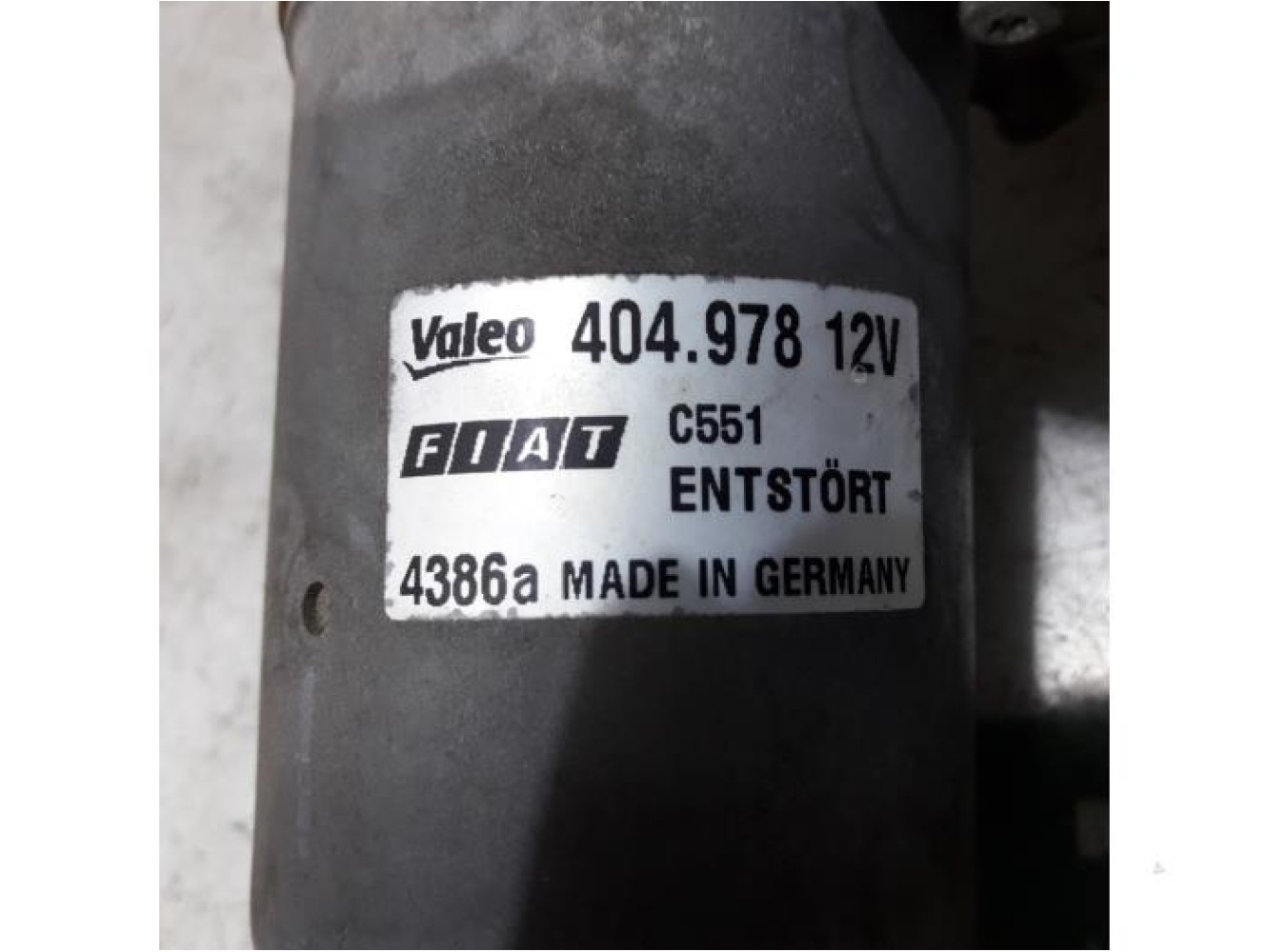 Fiat - Punto - Front wiper motor