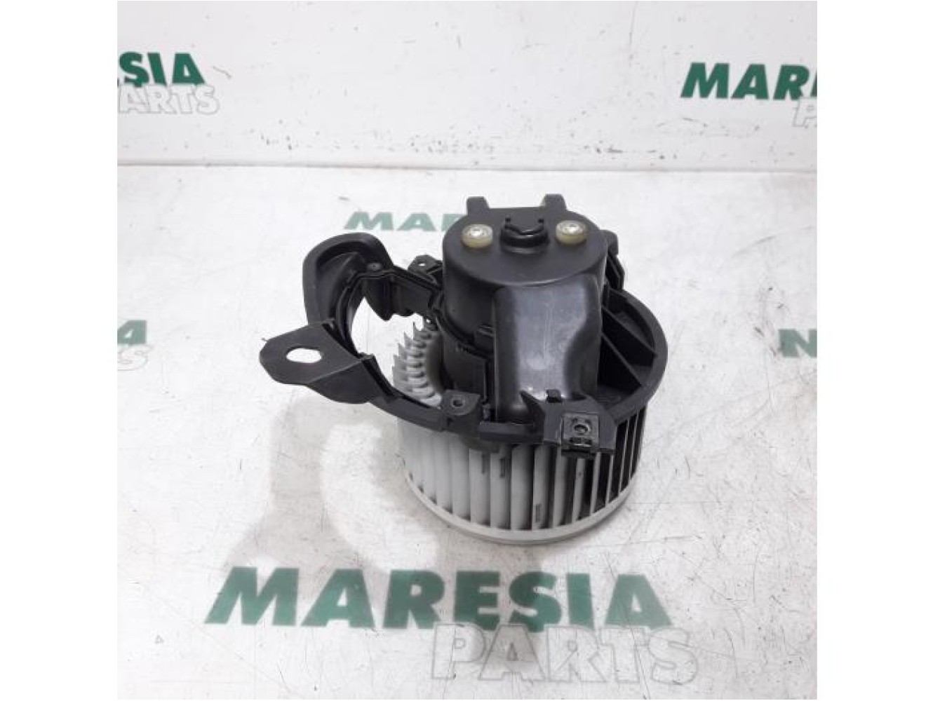 Fiat - Punto - Heating and ventilation fan motor