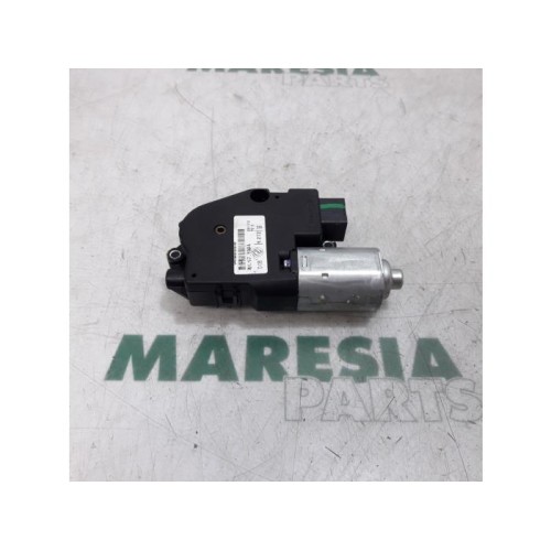 Fiat - Punto - Sunroof motor