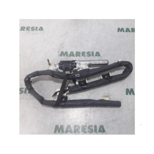 Fiat - Punto - Airbag plafond droite