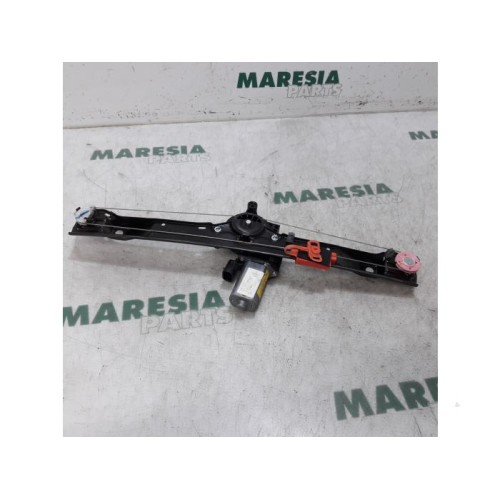 Fiat - Punto - Window mechanism 2-door, front right