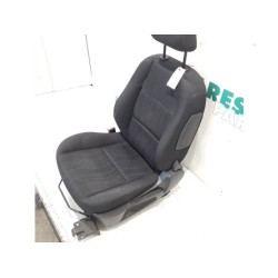 Peugeot - 207 - Sitz links