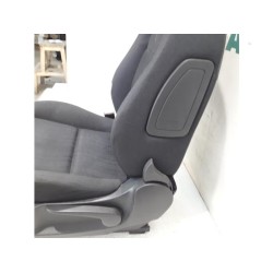 Peugeot - 207 - Sitz links