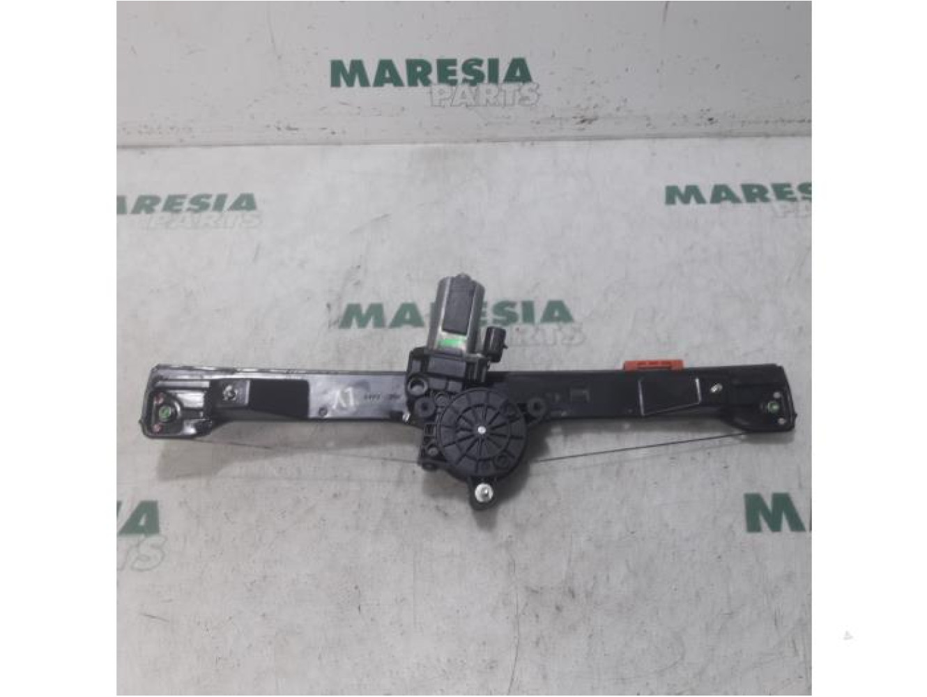 Fiat - Punto - Window mechanism 2-door, front left