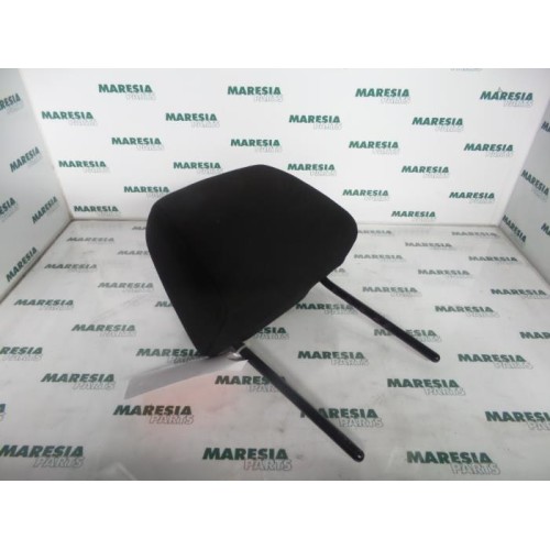 Citroen - C4 - Headrest