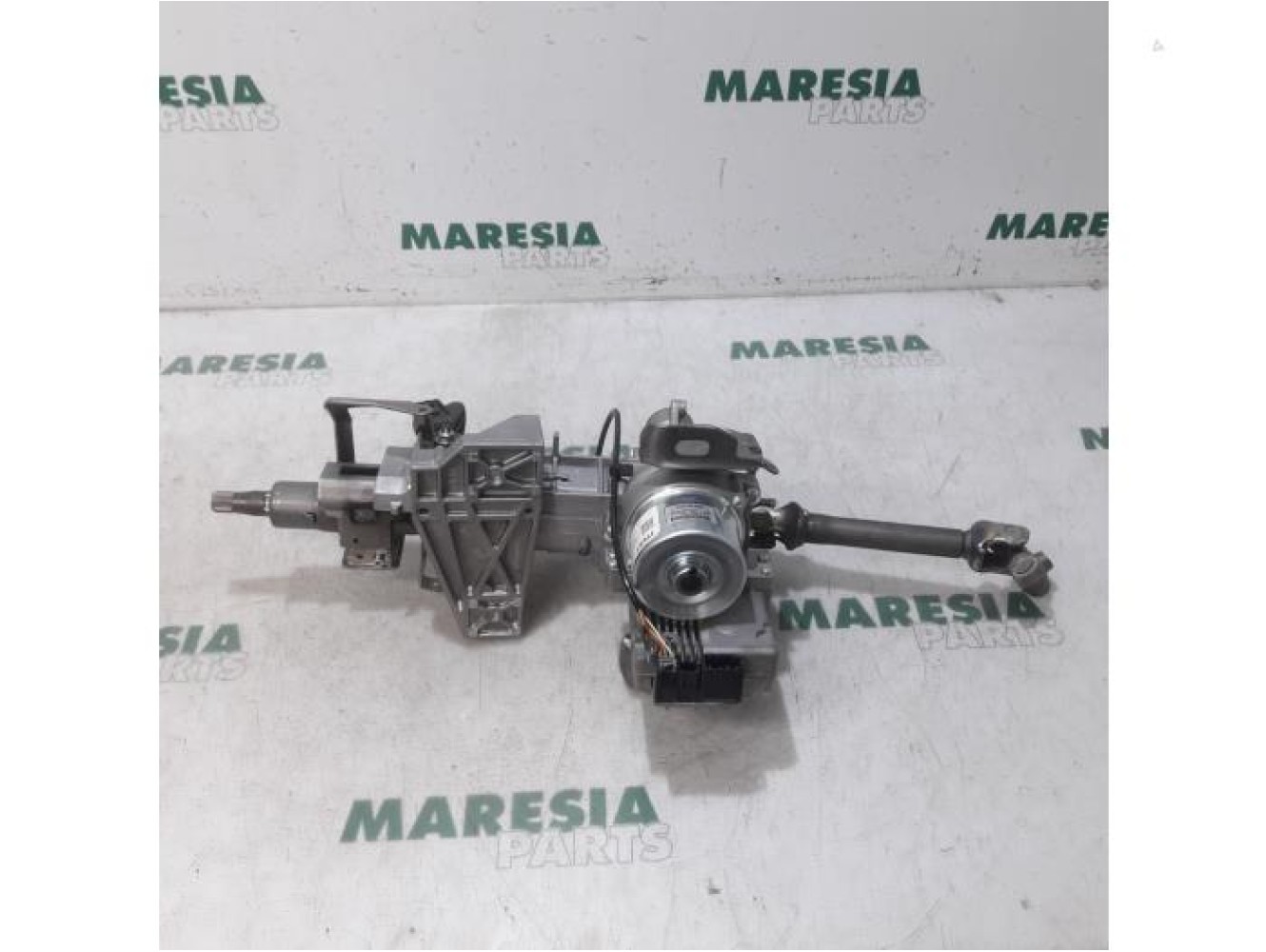 Renault - Clio - Steering column housing