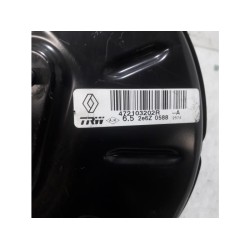 Renault - Clio - Brake servo